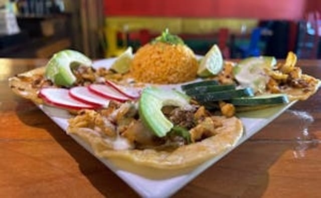 Tacos Supremos.