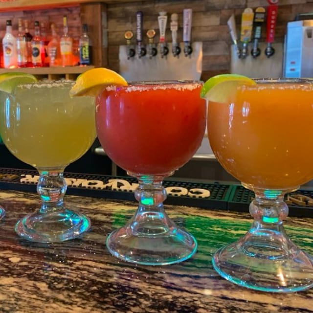 Flavored Margaritas (24oz).