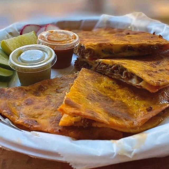 Quesa-Birria.